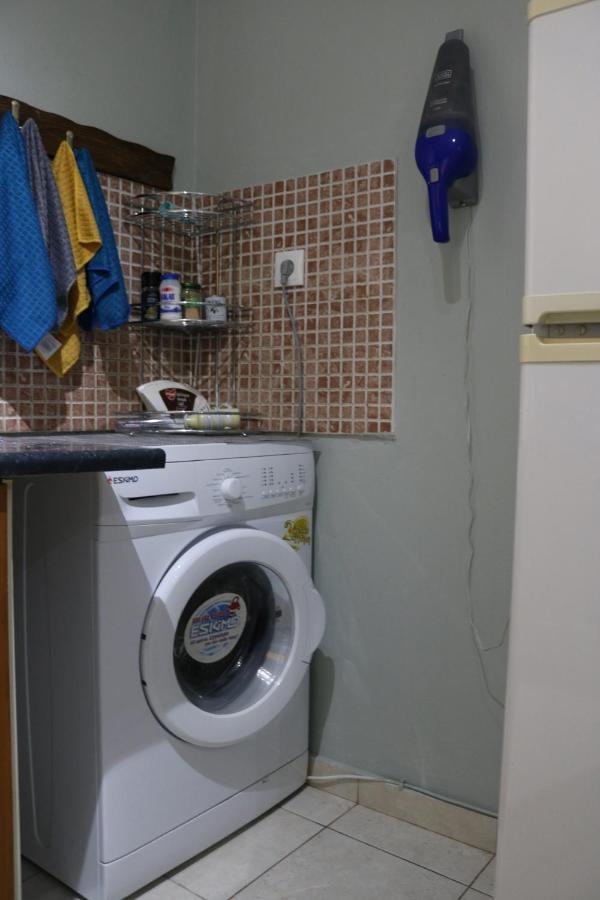 Semi-Basement 50Sqm Apartment Near Kos Citycenter Exterior photo