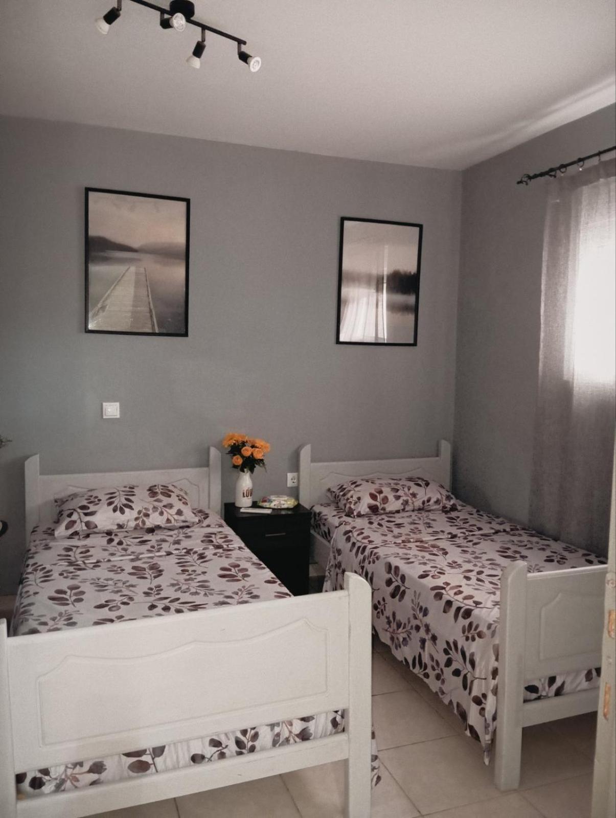 Semi-Basement 50Sqm Apartment Near Kos Citycenter Exterior photo